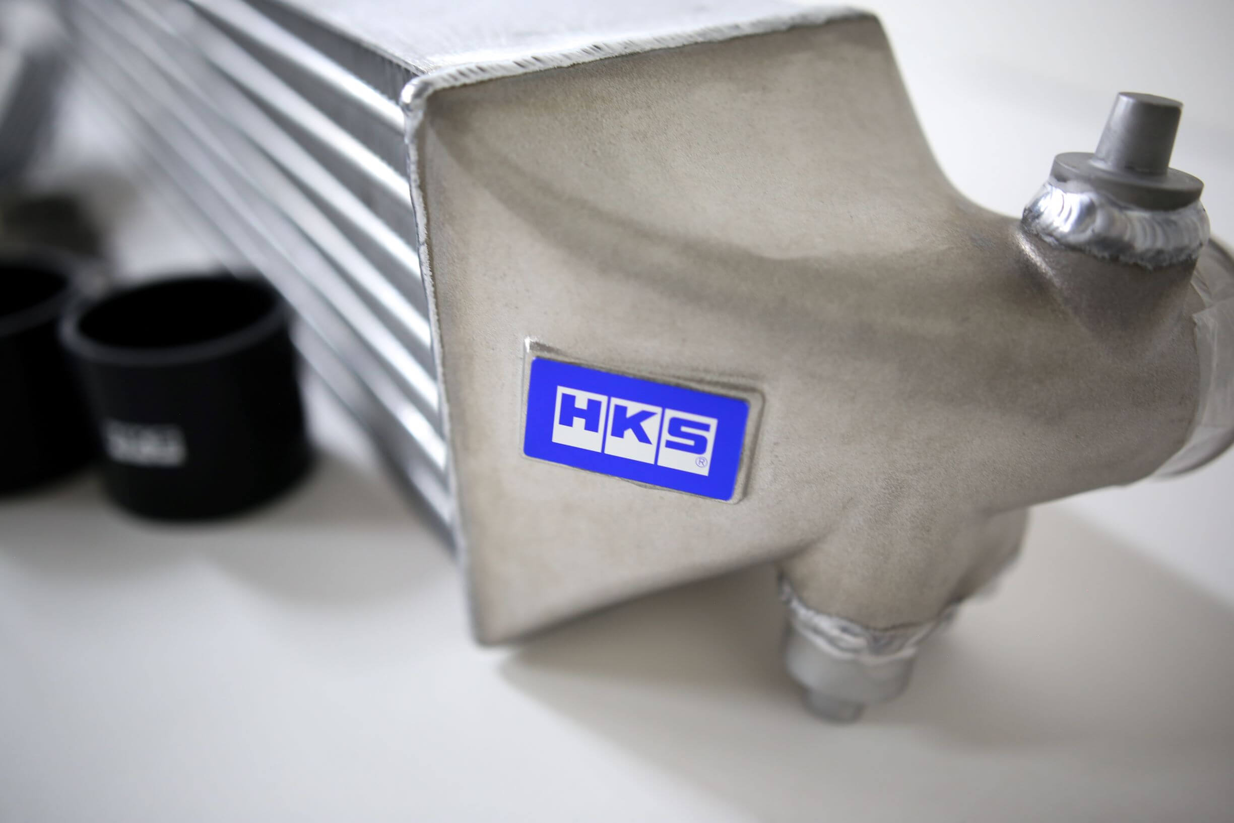 Kit de intercooler HKS sin tubería Civic FK7 (L15C) (13001-AH006)