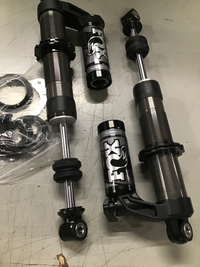 Fox 16-19 Polaris RZR 900 2.0 Podium QS3 Coilover Shock - Front Set (2-Seater) | 885-06-118 Scratch & Dent