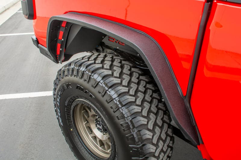 DV8 Offroad 2019+ Jeep Gladiator Fat Slim Fenders